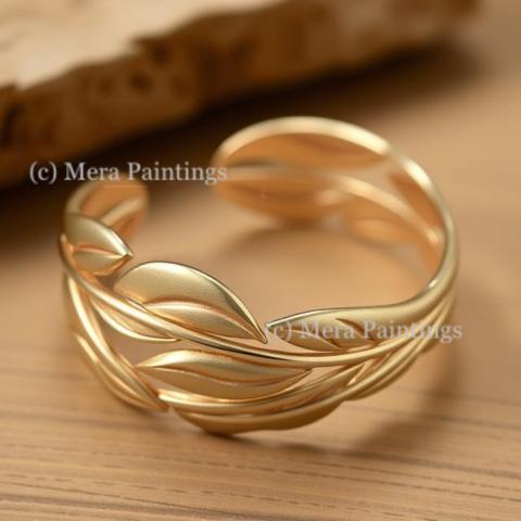 Nature Inspired  Leaf shaped Cuff Bangle